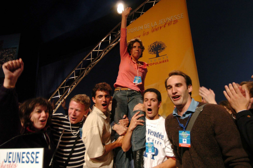 Marie Guévenoux à l'université de l'UMP d'Avoriaz, en septembre 2004. Elle est alors présidente des jeunes de l'UMP