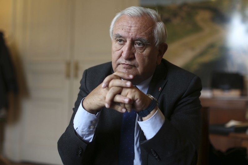 Jean-Pierre Raffarin, ancien premier ministre LR