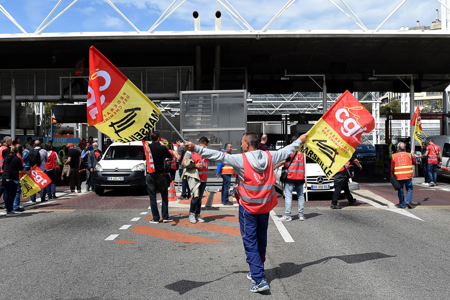 La CGT manifeste contre la loi Travail en mai 2016