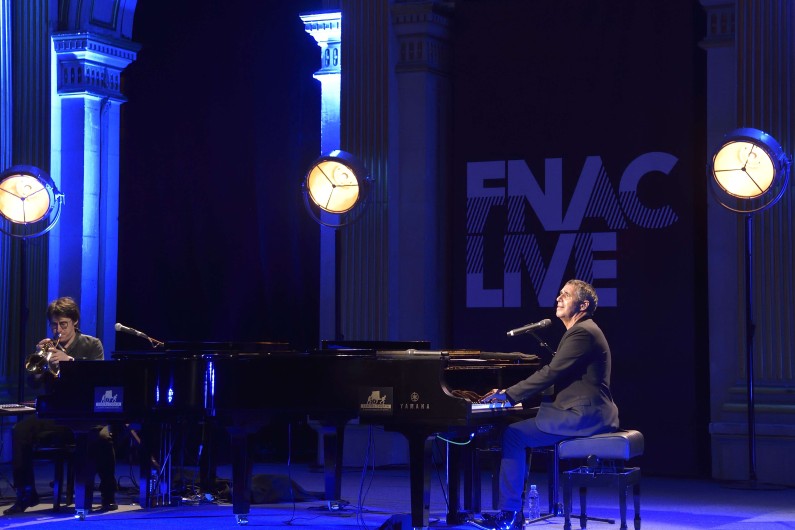 Julien Clerc en concert au Fnac Live