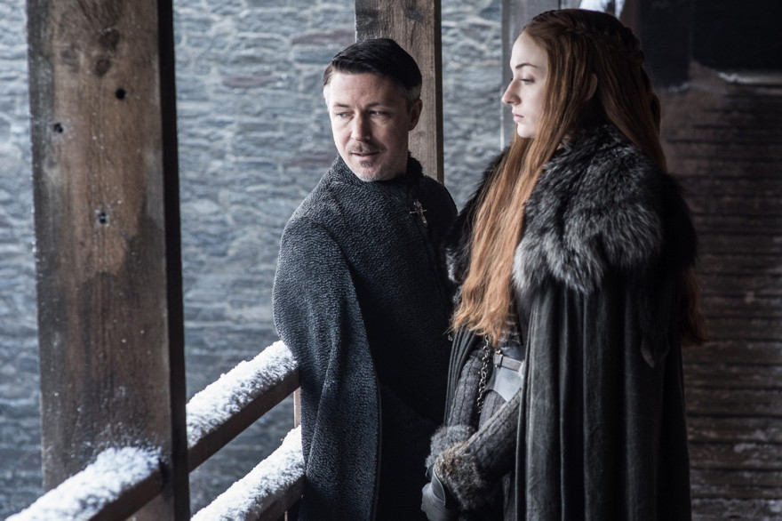 Littlefinger et Sansa lors de l'épisode 1 de la saison 7 de "Game of Thrones"