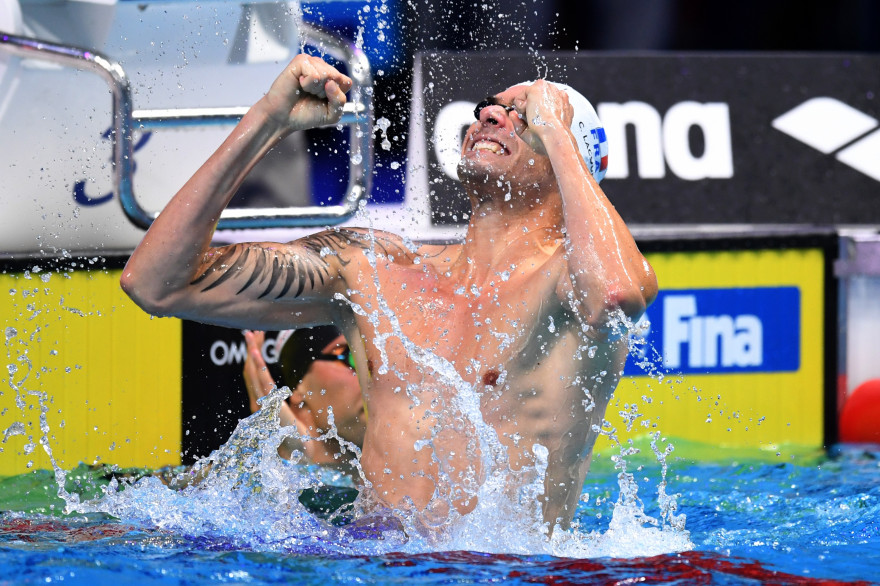 Camille Lacourt, sacré champion du monde du 50 mètres dos pour sa dernière course.