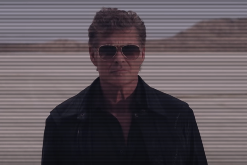 David Hasselhoff est pour un retour "sérieux" de la série "K2000"