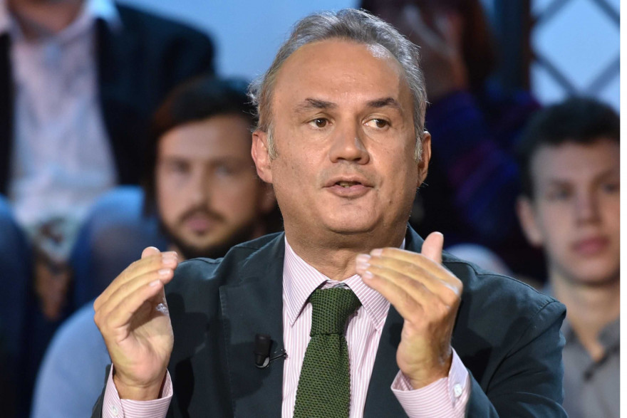 Bruno Roger-Petit sur le plateau de France 2 le 6 novembre 2016.