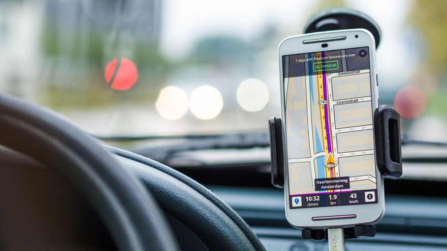 Un système de navigation par satellite sur smartphone