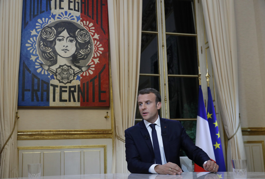 Emmanuel Macron lors de son interview télévisée du 15 octobre