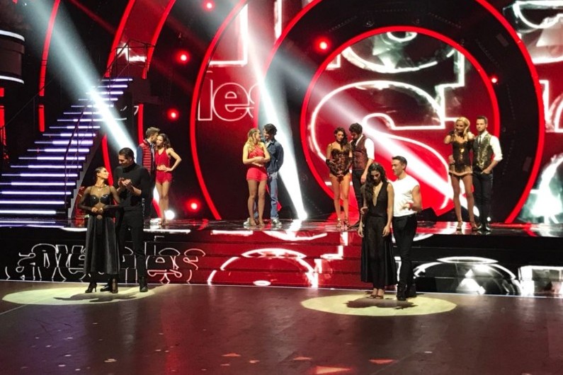Les candidats de "Danse avec les stars" attendent le résultat des votes le 25 novembre 2017