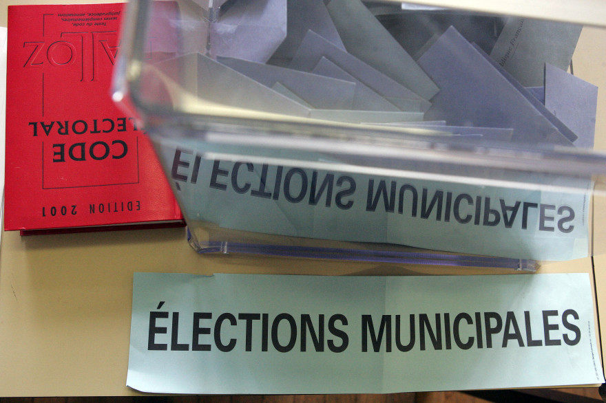 Du matériel pour les élections municipales (Illustration)