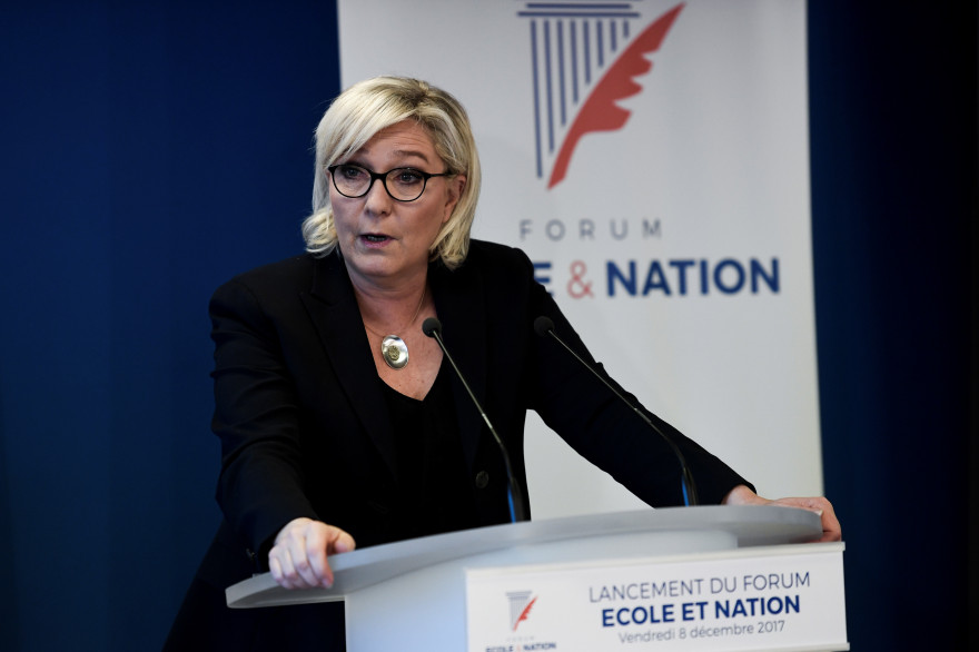 Marine Le Pen lors du Forum du FN sur l'éducation, ce vendredi 8 décembre