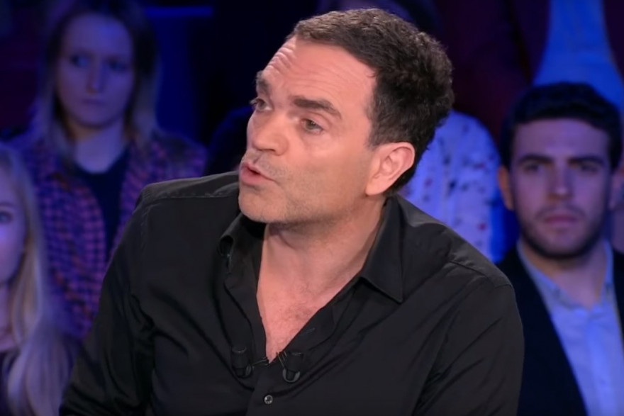 Yann Moix sur le plateau d'On n'est pas couché, le 16 décembre 2017