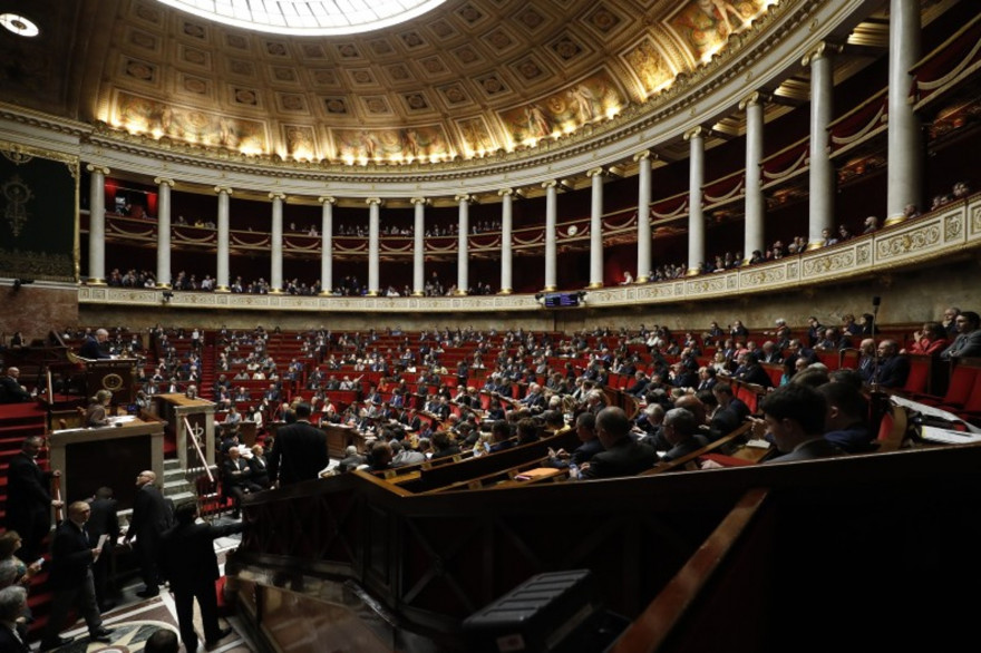 Les députés lors d'une session de questions au gouvernement à l'Assemblée nationale à Paris, le 29 novembre 2017.