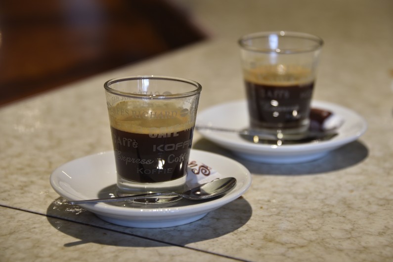 Des tasses de café (image d'illustration)