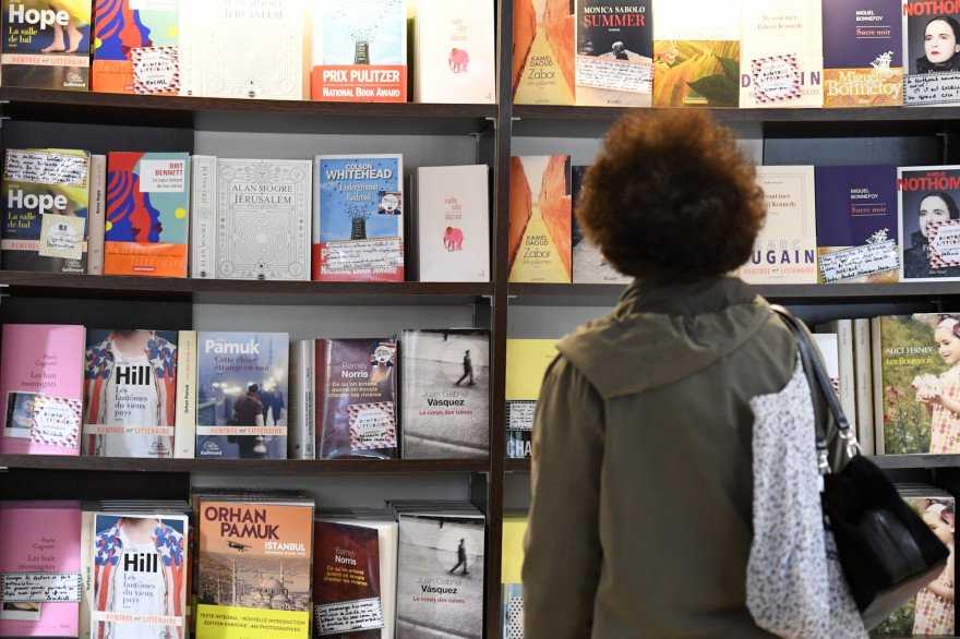 Une librairie en France (illustration)