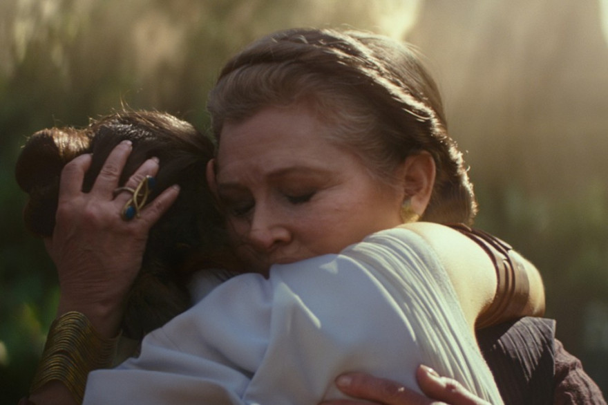 Rey (Daisy Ridley) et Leia (Carrie Fisher) dans "L'Ascension de Skywalker"