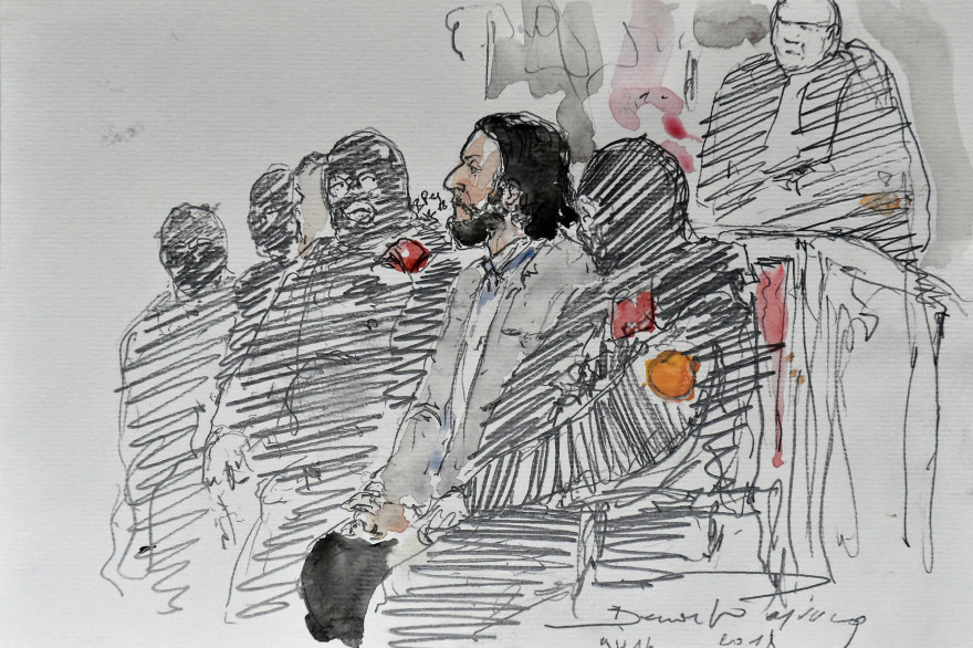 Un dessin représentant Salah Abdeslam lors de son procès à Bruxelles lundi 5 février pour une fusillade survenue en mars 2016 à Forest contre des policiers belges