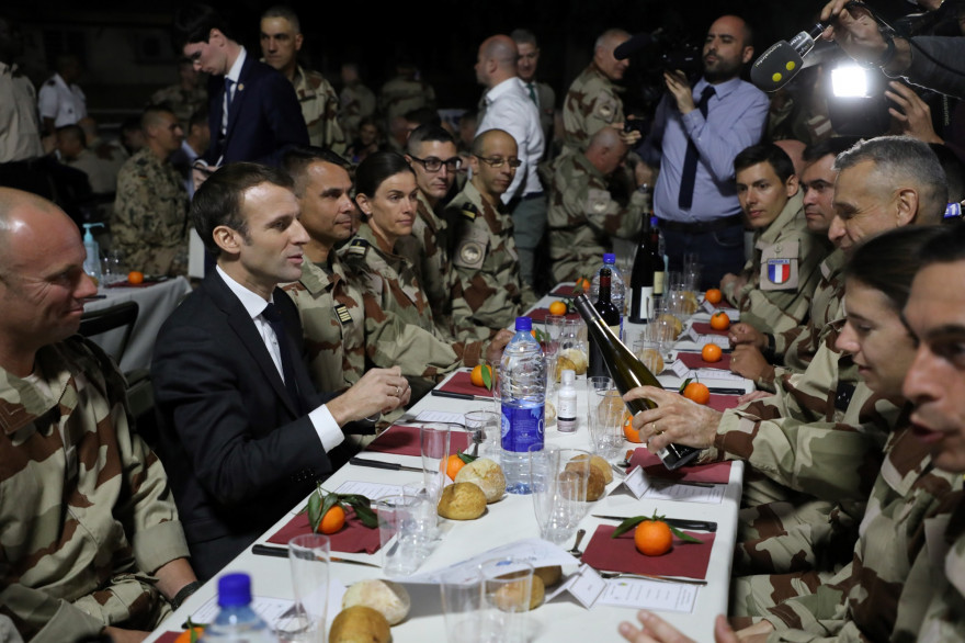 Emmanuel Macron en visite au Tchad le 22 décembre 2018
