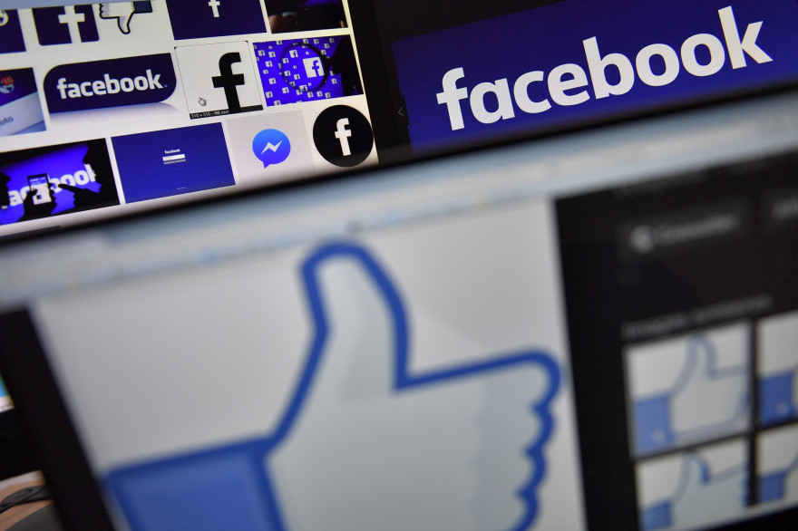 Des logos du réseau social Facebook (Illustration)