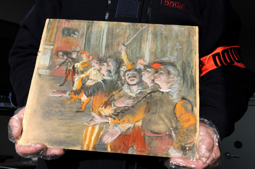 Le tableau de Degas "Les Choristes", volé en 2009, a été retrouvé par la douane le 16 février 2018