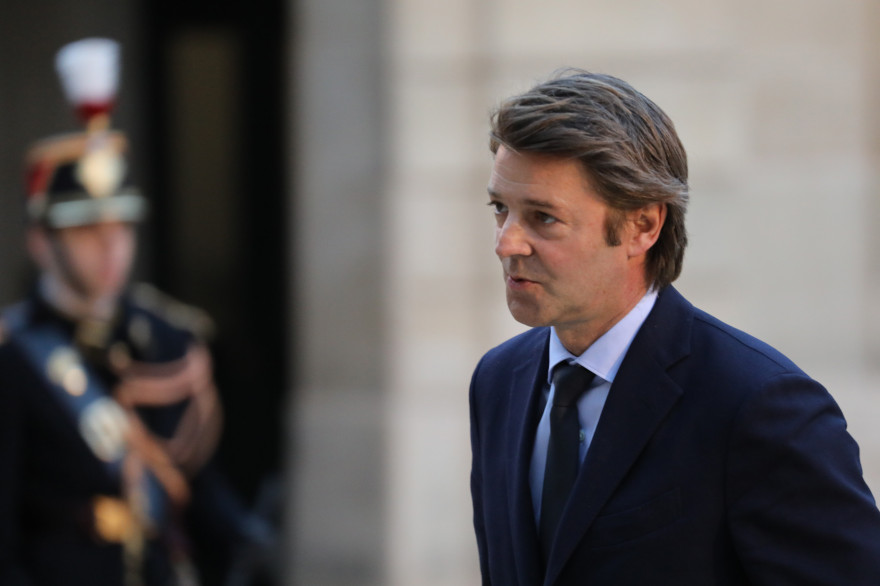 François Baroin dans la cour de l'Élysée, le 30 janvier 2018
