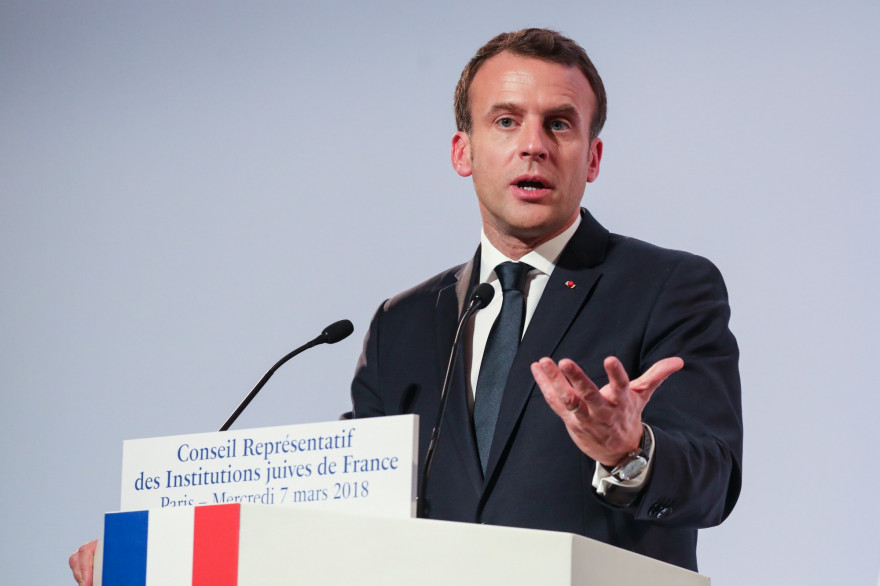 Emmanuel Macron lors de son discours au dîner du Crif, le 7 mars 2018