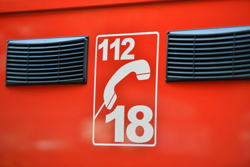 Le détail d'un camion de pompiers (illustration).