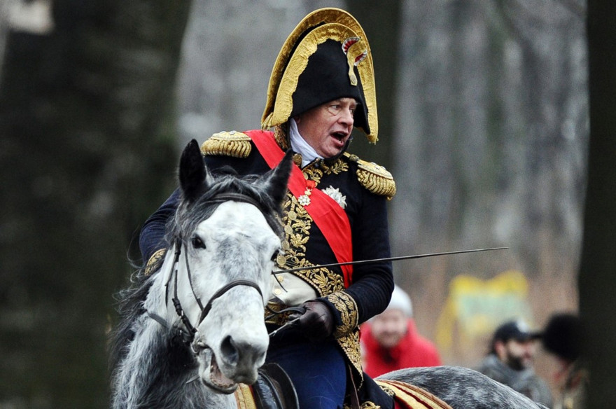 Oleg Sokolov en costume de Napoléon