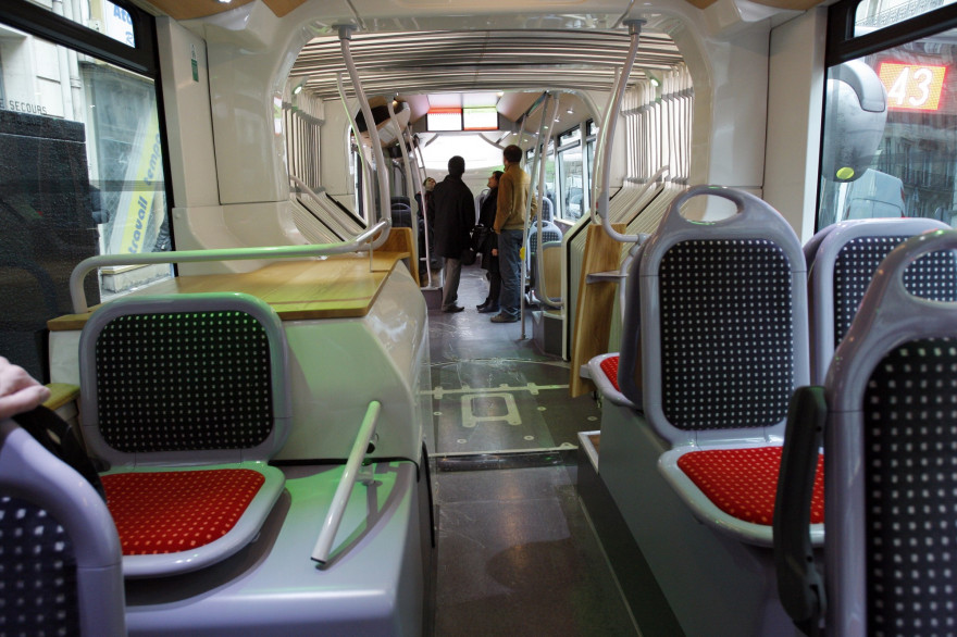 L'intérieur d'un bus (illustration)
