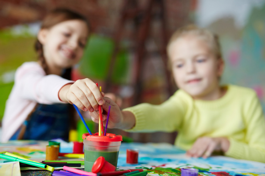 La méthode Freinet mise sur l'aptitude des enfants à définir le programme de la journée.