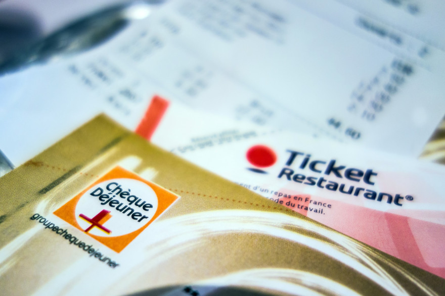 Un carnet de tickets restaurant (Illustration).