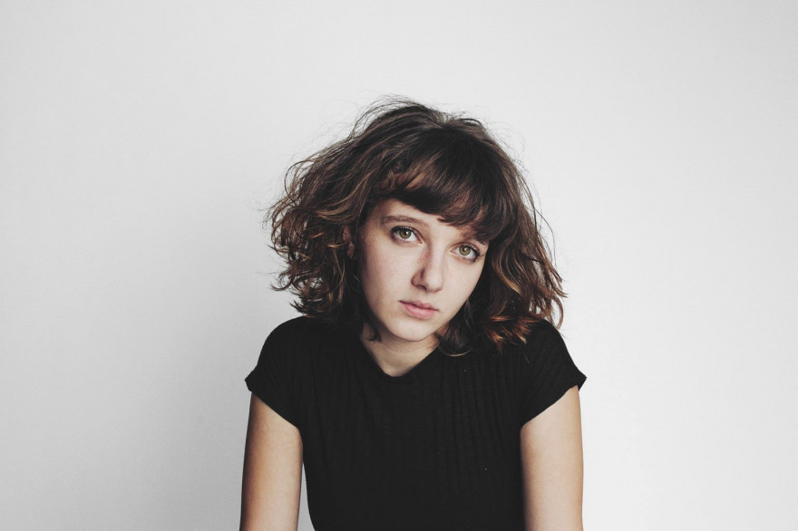 Charlotte Abramow est photographe et réalisatrice