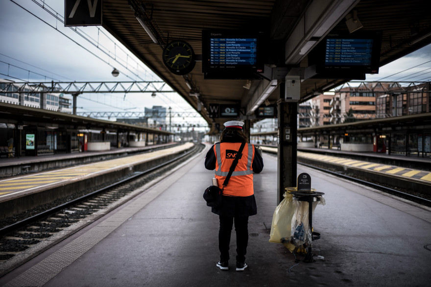 Un quai désert à la gare de Lyon Part-Dieu (illustration)