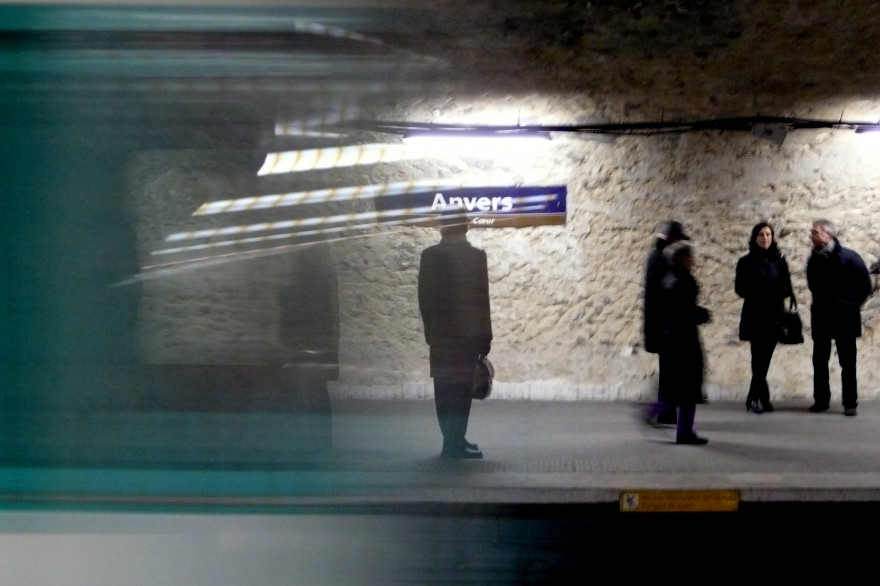 La station de métro Anvers à Paris (illustration)