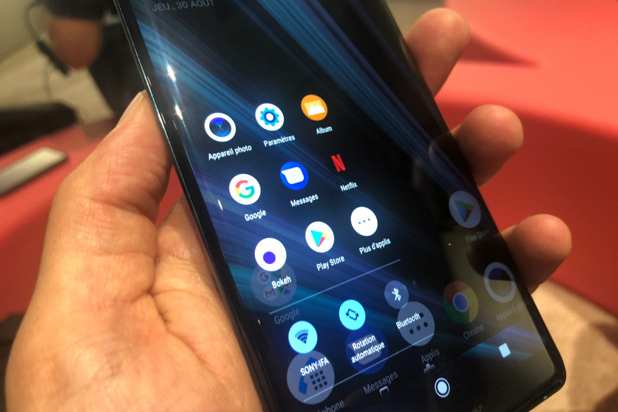 Les bords du dernier smartphone Sony sont inte´ractifs