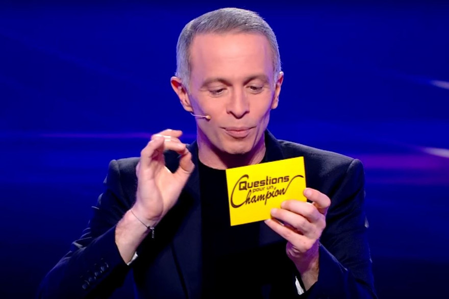 Samuel Étienne présente Questions pour un Champion