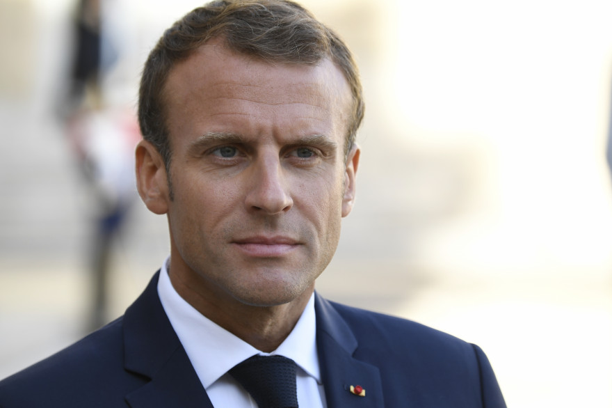 Emmanuel Macron devant l'Élysée, le 17 septembre 2018