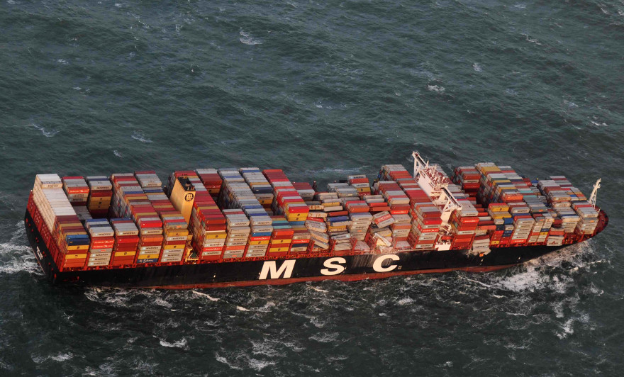 270 conteneurs perdus par un navire en mer du Nord