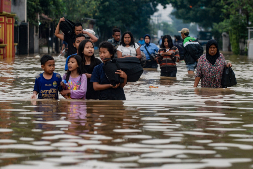 Les inondations à Bandung, sur l'île de Java, le 7 mars 2019