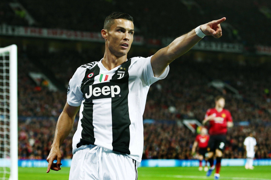 2. Cristiano Ronaldo (Football) : 109 M $ soit 96 M €