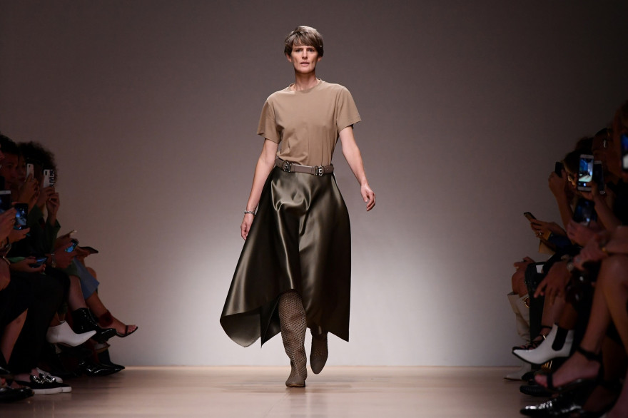 La mannequin Stella Tennant lors d'un défilé en 2018