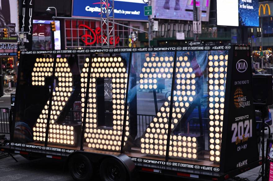 Une décoration pour la nouvelle année à Times Square, à New York.
