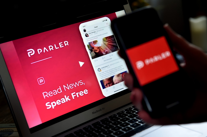 Le réseau social Parler, refuge des pro-Trump, n'est plus accessible ce lundi 11 janvier 2021