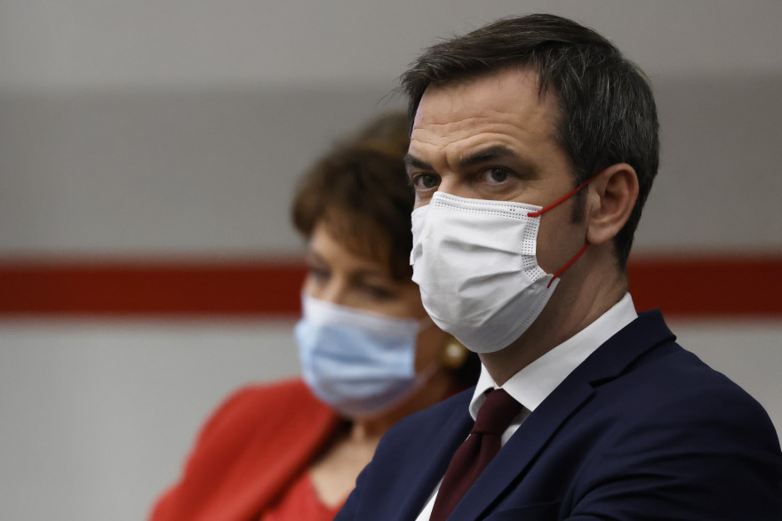 Le ministre de la Santé Olivier Véran le 14 janvier 2021