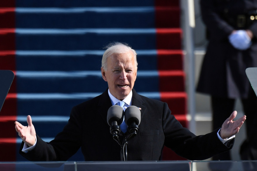 Le président américain Joe Biden prononce son discours d'investiture le 20 janvier 2021 au Capitole américain à Washington, DC. Biden a prêté serment en tant que 46e président des États-Unis.
