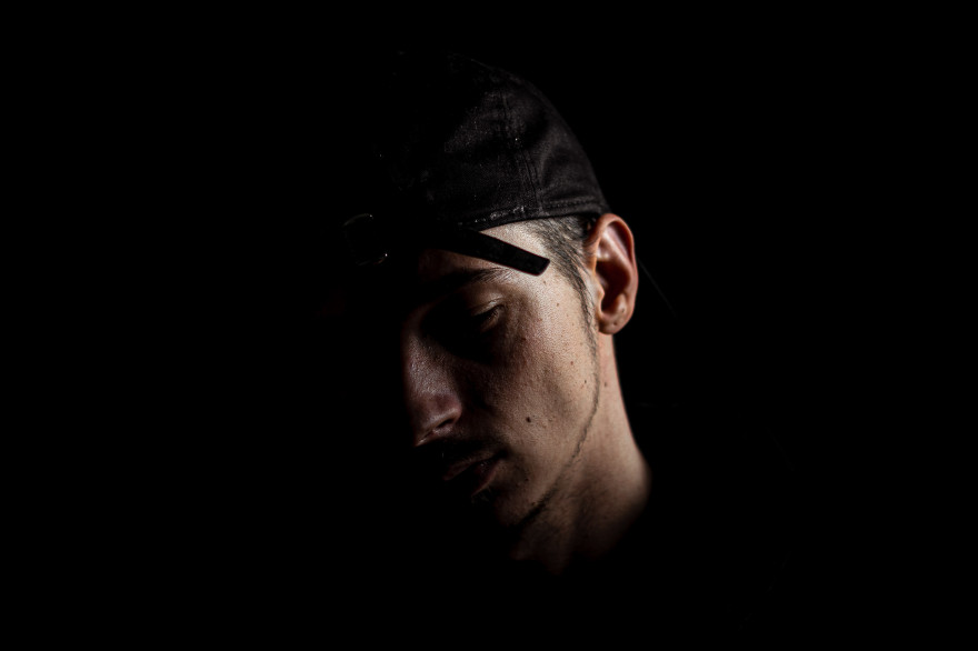 Avec le hashtag #MeTooGay, les hommes gays témoignent des violences sexuelles dont ils ont été victimes.