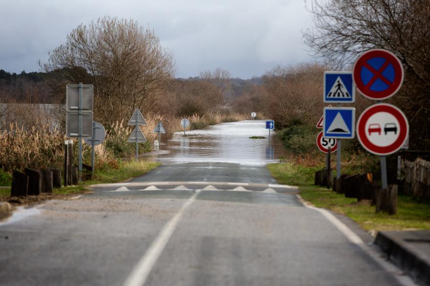 Une route inondée à Labenne, dans les Landes (Illustration)