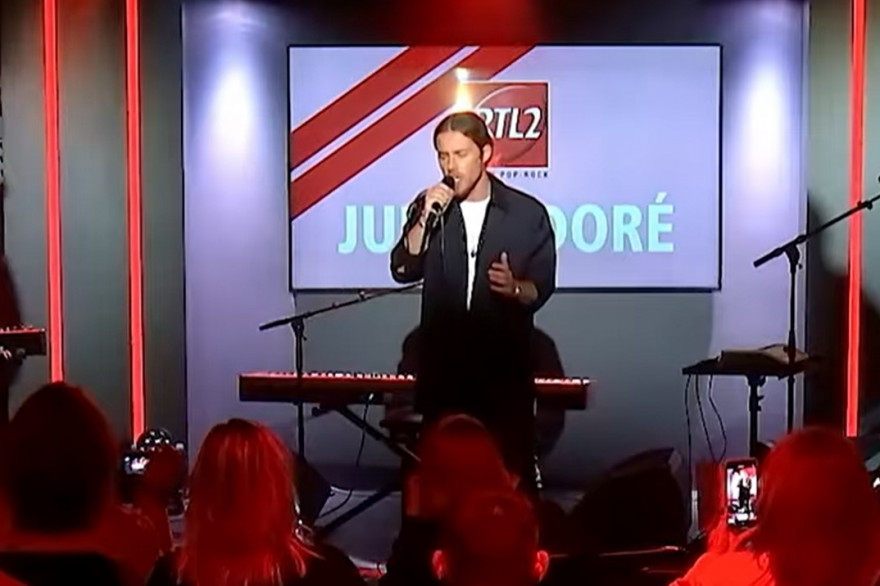 Julien Doré sera en concert sur RTL2 le 5 février à partir de 19h