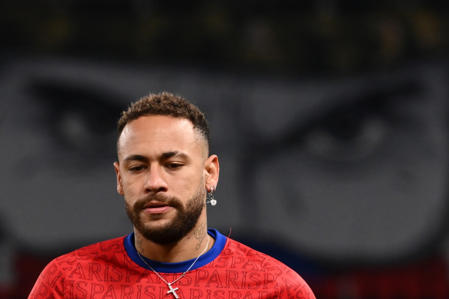 Neymar n'était pas à l'entraînement samedi matin, il souffre d'une gastro-entérite.