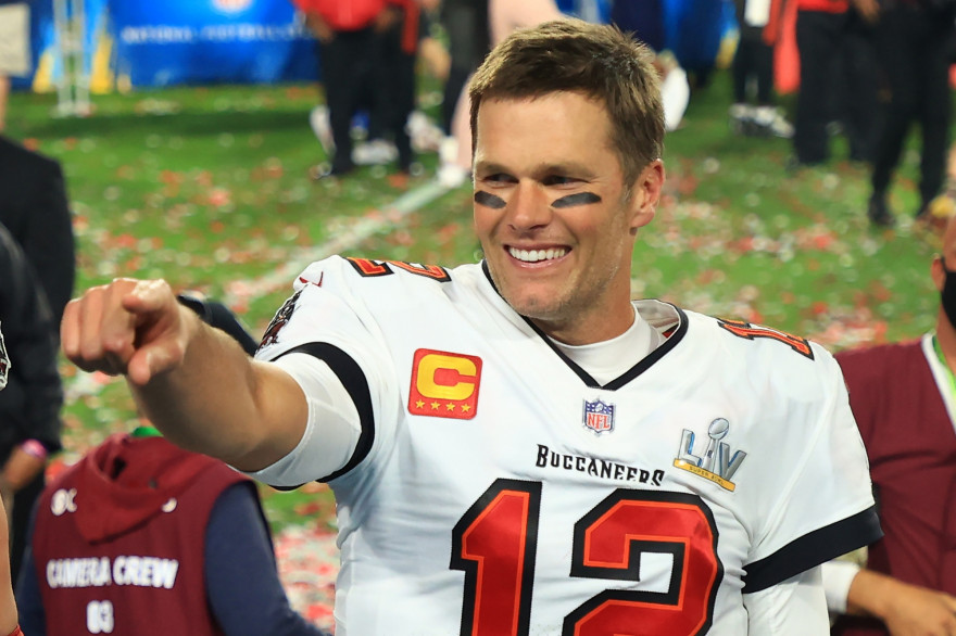 Tom Brady a remporté à 43 ans son septième titre de champion, un record historique.