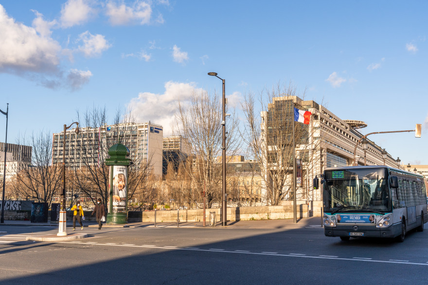 Un premier mât connecté a été érigé dans le XIIIe arrondissement de Paris