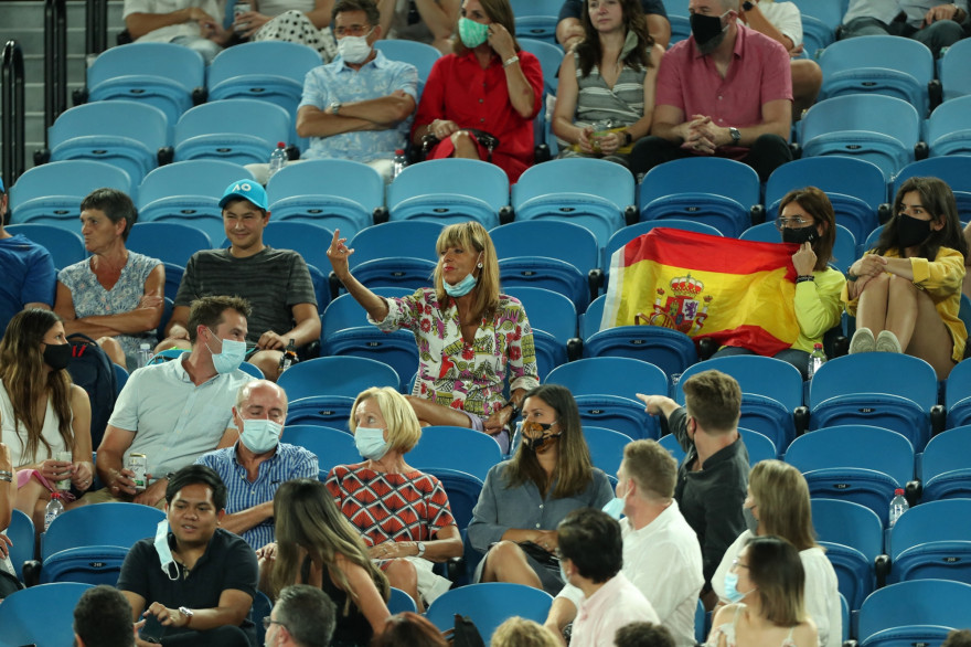 Une spectatrice a adressé un doigt d'honneur à Rafael Nadal, lors du deuxième tour de l'Open d'Australie, le 11 février 2021